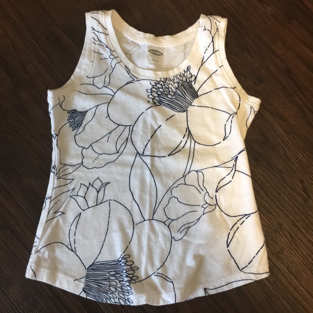 Old navy floral tank